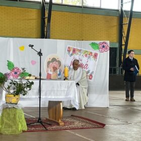 Eucaristìa Dia de la Madre y del estud.3