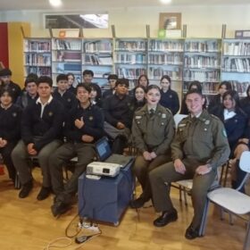 Visita y charla de Carabineros